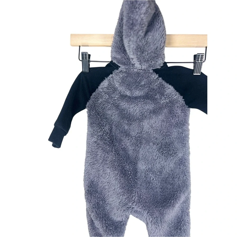 Nike Baby Faux‎ Sherpa Hooded Coverall Gray Black 6M Excellent Condition